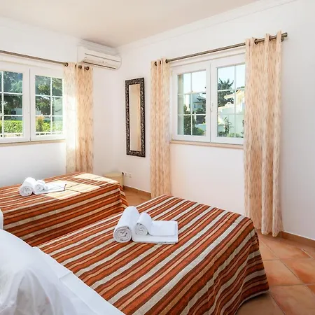 Gr 2 X Private Villas Private Pools - Up To 20 Guests